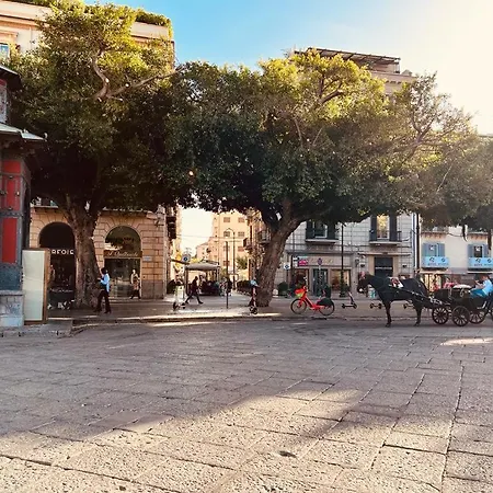 38,velasquez * Palermo