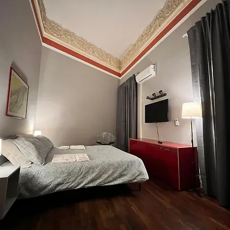 38,velasquez Palermo